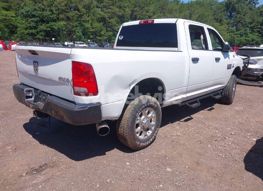 Photo 4 of 2014 Ram 2500 TRADESMAN (VIN 3C6UR5CL2EG328329)