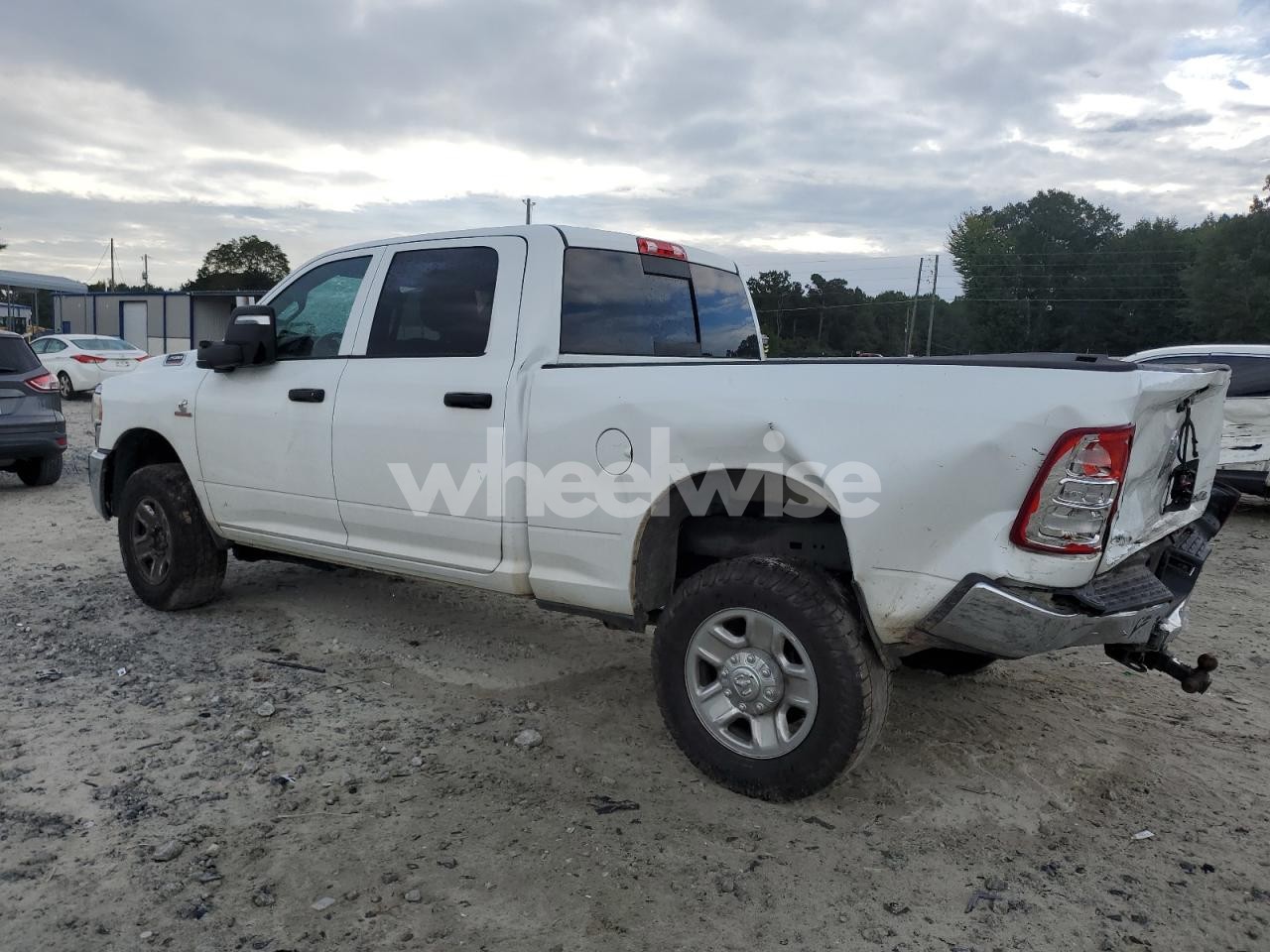 Photo 2 of 2023 RAM 2500 TRADESMAN (VIN 3C6UR5CL2PG538089)