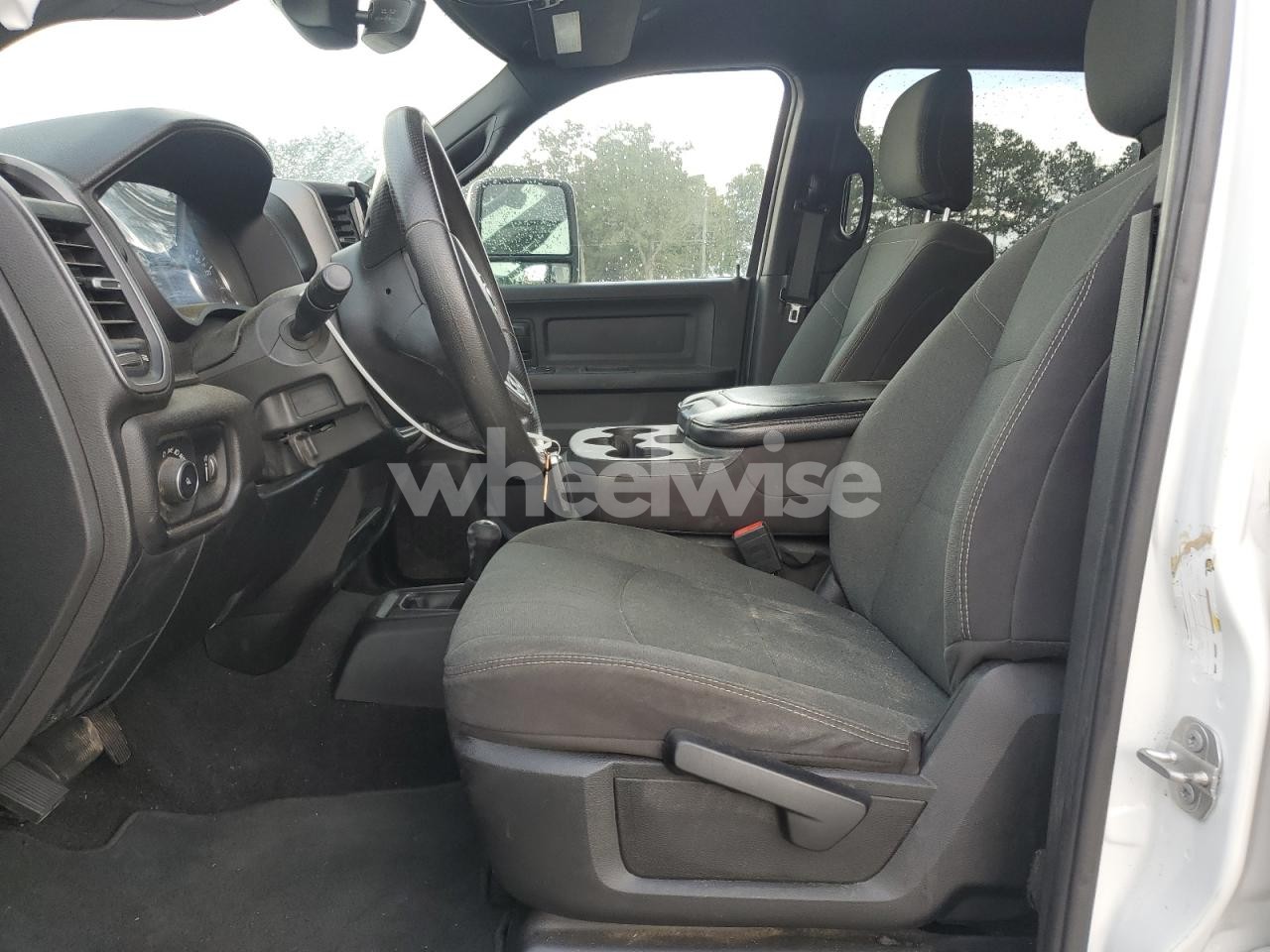 Photo 7 of 2023 RAM 2500 TRADESMAN (VIN 3C6UR5CL2PG538089)