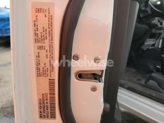 Photo 7 of 2024 RAM 2500 TRADESMAN (VIN 3C6UR5CL2RG325226)