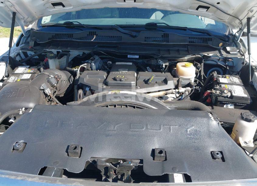 Photo 10 of 2018 Ram 2500 TRADESMAN 4X4 6'4 BOX (VIN 3C6UR5CL3JG108739)