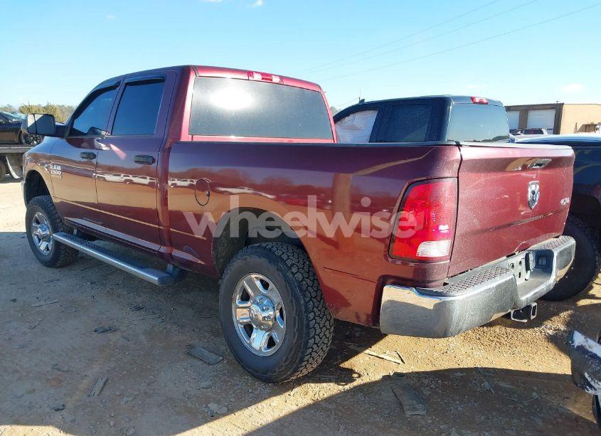 Photo 3 of 2018 Ram 2500 TRADESMAN 4X4 6'4 BOX (VIN 3C6UR5CL3JG135231)