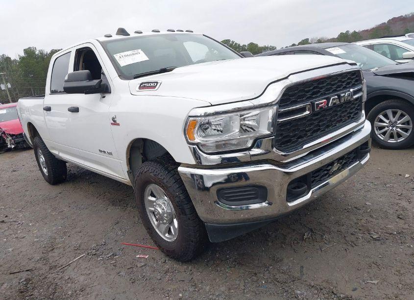 2019 Ram 2500 TRADESMAN 4X4 6'4 BOX (VIN 3C6UR5CL3KG557159) main photo
