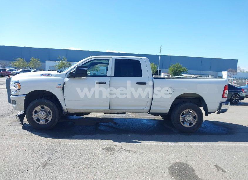 Photo 14 of 2024 Ram 2500 TRADESMAN 4X4 6'4 BOX (VIN 3C6UR5CL4RG223796)