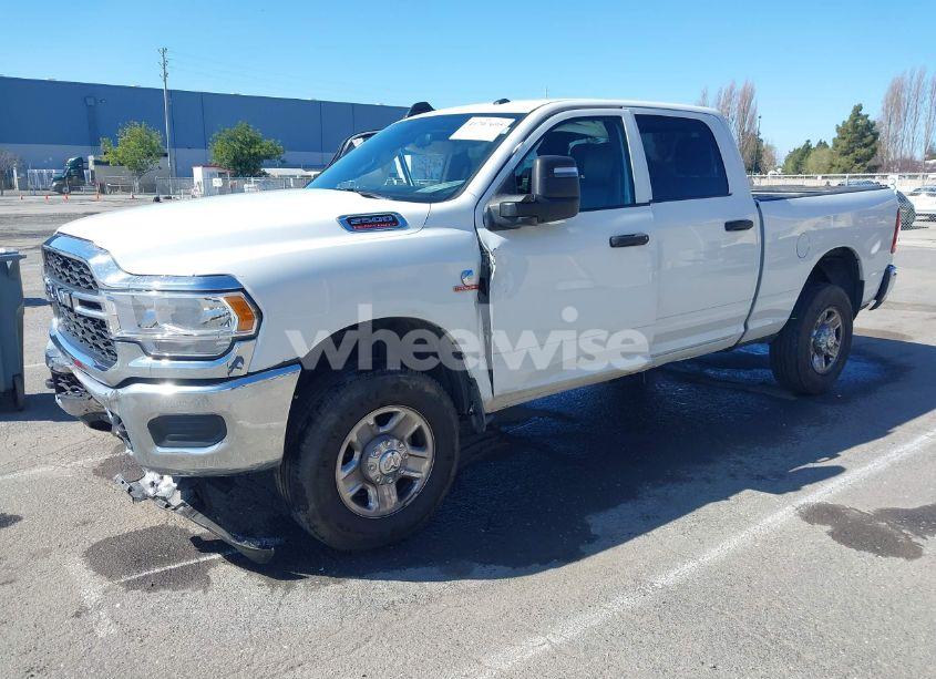 Photo 2 of 2024 Ram 2500 TRADESMAN 4X4 6'4 BOX (VIN 3C6UR5CL4RG223796)