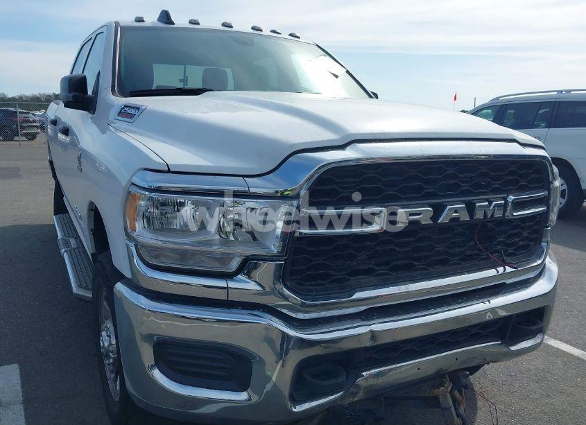 2022 Ram 2500 TRADESMAN 4X4 6'4 BOX (VIN 3C6UR5CL5NG222389) main photo