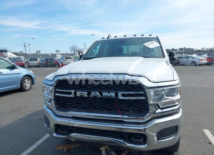 Photo 12 of 2022 Ram 2500 TRADESMAN 4X4 6'4 BOX (VIN 3C6UR5CL5NG222389)