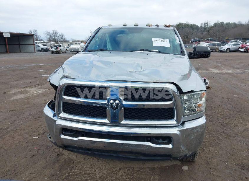 Photo 12 of 2018 Ram 2500 TRADESMAN 4X4 6'4 BOX (VIN 3C6UR5CL6JG160592)