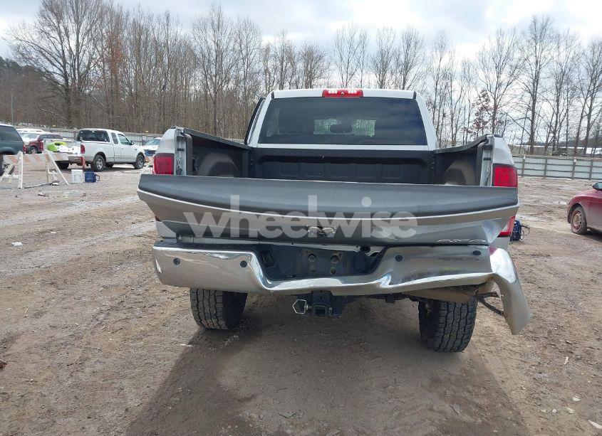 Photo 16 of 2018 Ram 2500 TRADESMAN 4X4 6'4 BOX (VIN 3C6UR5CL6JG160592)