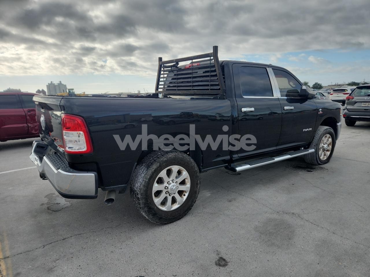 Photo 3 of 2020 RAM 2500 TRADESMAN (VIN 3C6UR5CL6LG207414)