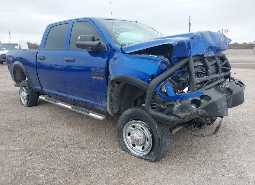 2018 Ram 2500 TRADESMAN 4X4 6'4 BOX (VIN 3C6UR5CL8JG380140) main photo