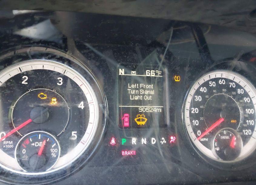 Photo 7 of 2018 Ram 2500 TRADESMAN 4X4 6'4 BOX (VIN 3C6UR5CL8JG380140)