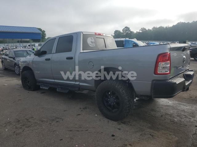 Photo 2 of 2022 RAM 2500 TRADESMAN (VIN 3C6UR5CL8NG221138)