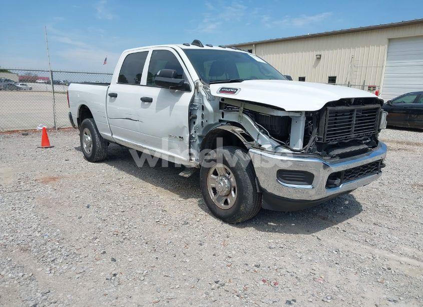 2020 Ram 2500 TRADESMAN 4X4 6'4 BOX (VIN 3C6UR5CL9LG258440) main photo