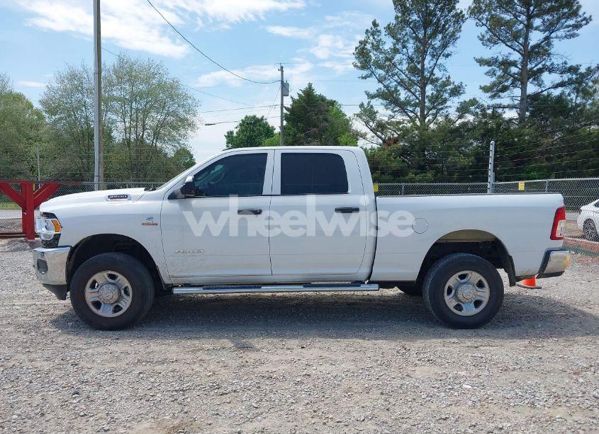 Photo 15 of 2020 Ram 2500 TRADESMAN 4X4 6'4 BOX (VIN 3C6UR5CL9LG258440)