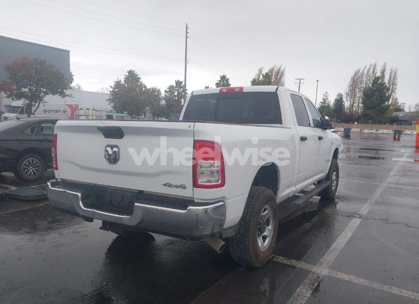 Photo 4 of 2020 Ram 2500 TRADESMAN 4X4 6'4 BOX (VIN 3C6UR5CL9LG268031)