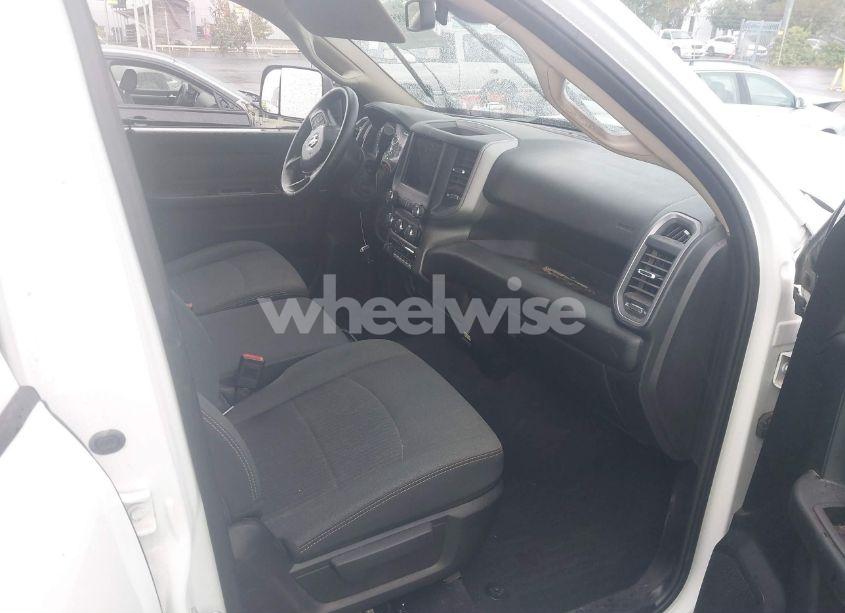 Photo 5 of 2020 Ram 2500 TRADESMAN 4X4 6'4 BOX (VIN 3C6UR5CL9LG268031)