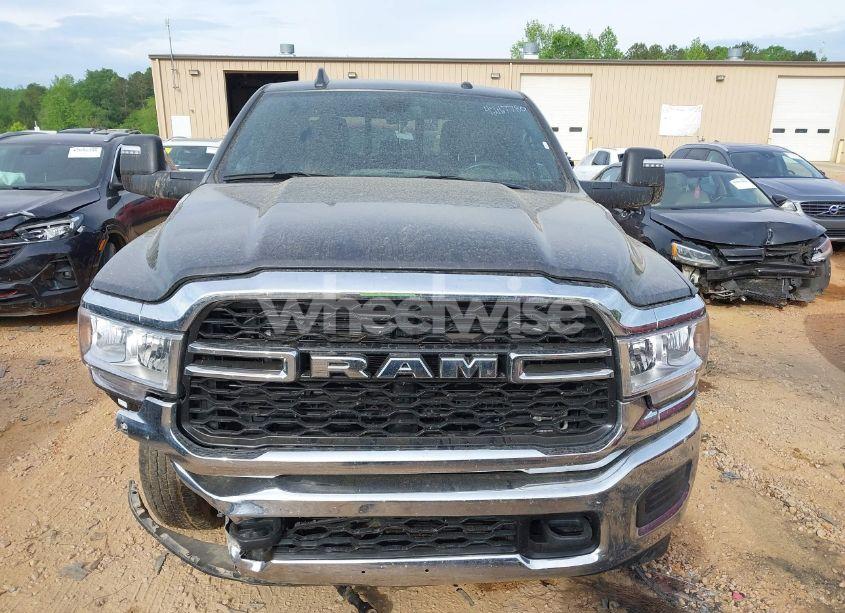 Photo 12 of 2024 Ram 2500 TRADESMAN 4X4 6'4 BOX (VIN 3C6UR5CL9RG245468)