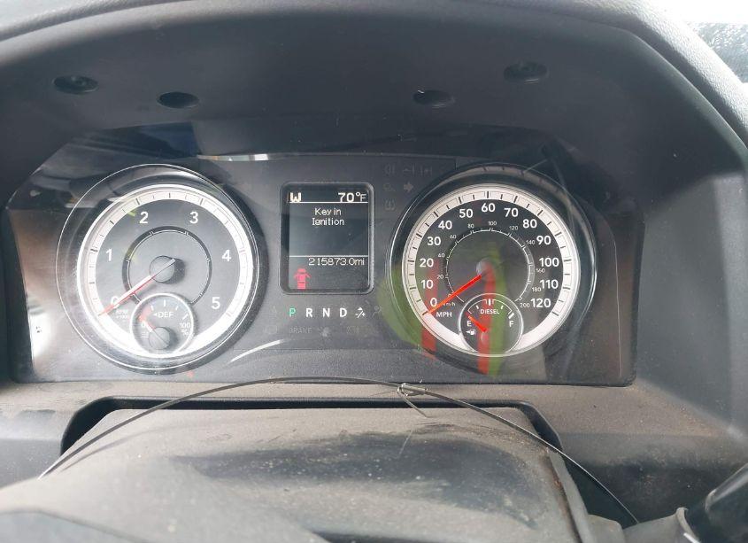 Photo 7 of 2018 Ram 2500 TRADESMAN 4X4 6'4 BOX (VIN 3C6UR5CLXJG223726)