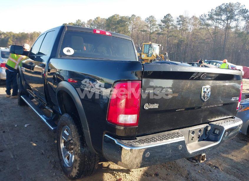 Photo 3 of 2018 Ram 2500 TRADESMAN 4X4 6'4 BOX (VIN 3C6UR5CLXJG303429)