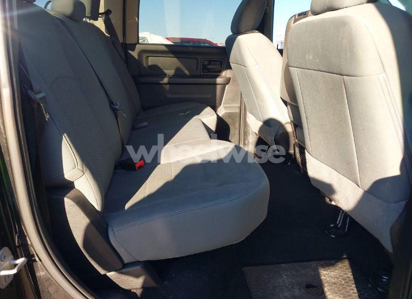 Photo 8 of 2018 Ram 2500 TRADESMAN 4X4 6'4 BOX (VIN 3C6UR5CLXJG303429)