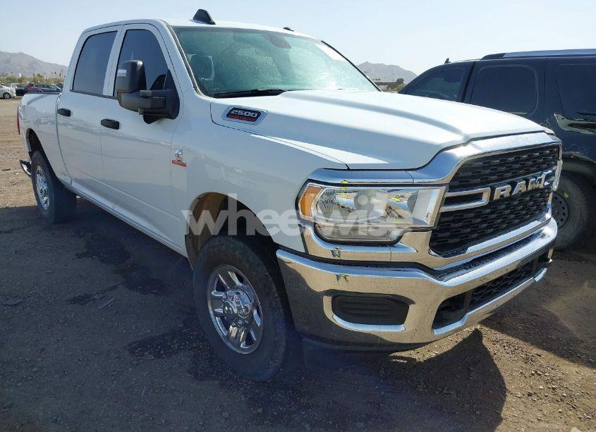 2024 Ram 2500 TRADESMAN 4X4 6'4 BOX (VIN 3C6UR5CLXRG222734) main photo