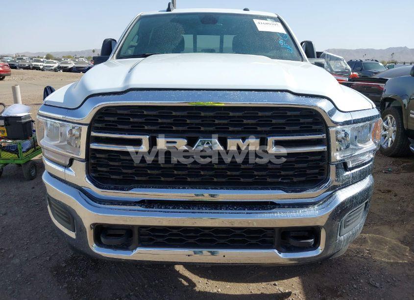 Photo 12 of 2024 Ram 2500 TRADESMAN 4X4 6'4 BOX (VIN 3C6UR5CLXRG222734)