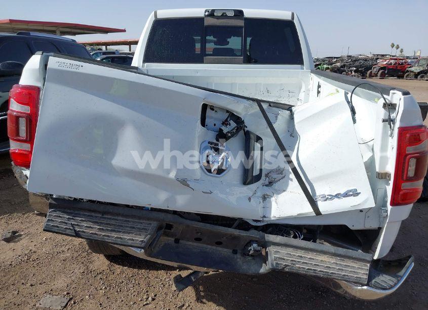 Photo 6 of 2024 Ram 2500 TRADESMAN 4X4 6'4 BOX (VIN 3C6UR5CLXRG222734)