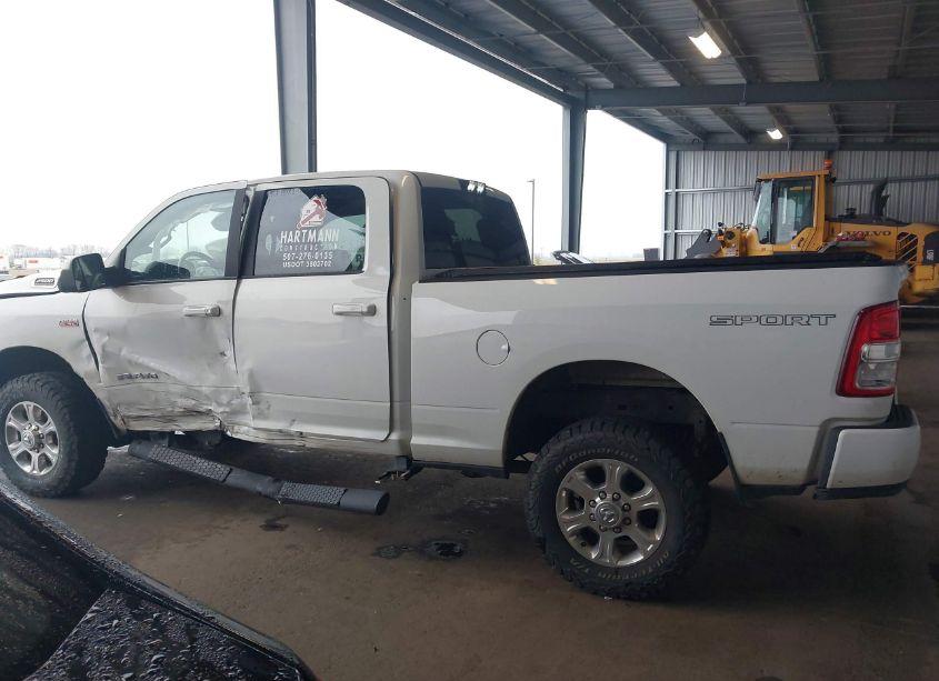 Photo 13 of 2019 Ram 2500 BIG HORN 4X4 6'4 BOX (VIN 3C6UR5DJ0KG698106)