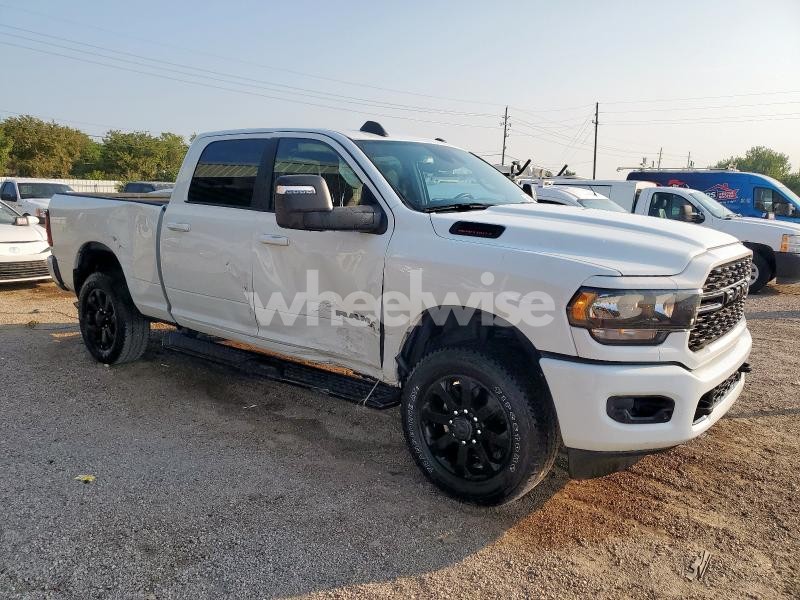Photo 4 of 2024 RAM 2500 BIG HORN (VIN 3C6UR5DJ0RG394624)
