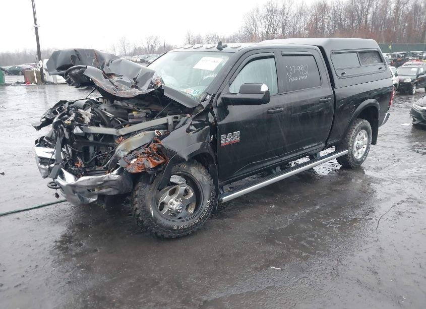 Photo 2 of 2016 Ram 2500 OUTDOORSMAN (VIN 3C6UR5DJ1GG253400)