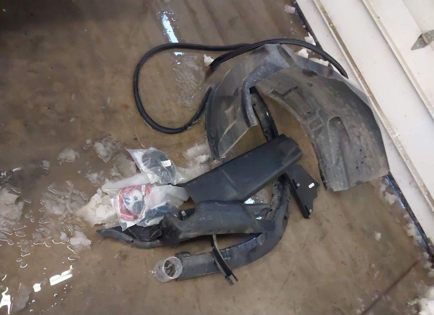 Photo 12 of 2018 Ram 2500 SLT 4X4 6'4 BOX (VIN 3C6UR5DJ1JG340513)