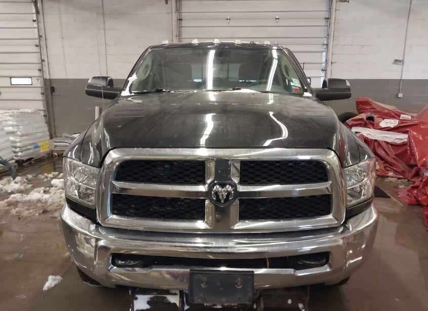 Photo 13 of 2018 Ram 2500 SLT 4X4 6'4 BOX (VIN 3C6UR5DJ1JG340513)