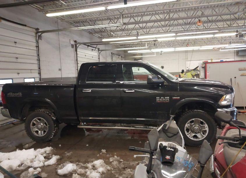 Photo 14 of 2018 Ram 2500 SLT 4X4 6'4 BOX (VIN 3C6UR5DJ1JG340513)