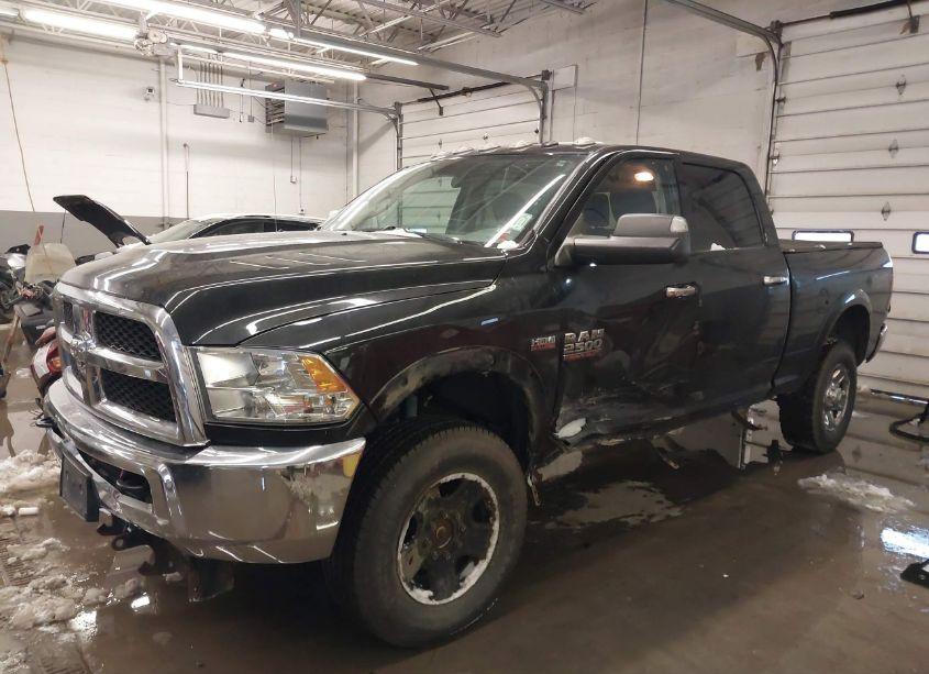Photo 2 of 2018 Ram 2500 SLT 4X4 6'4 BOX (VIN 3C6UR5DJ1JG340513)