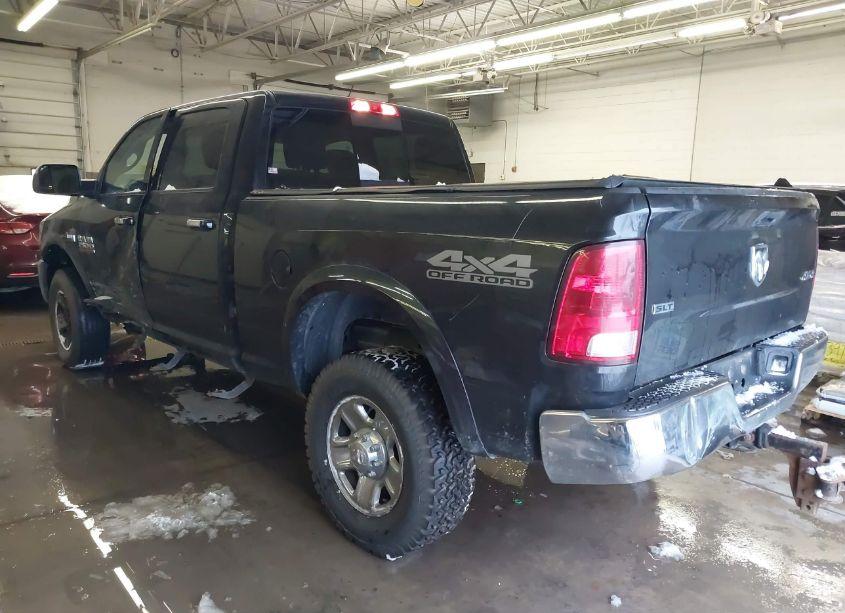 Photo 3 of 2018 Ram 2500 SLT 4X4 6'4 BOX (VIN 3C6UR5DJ1JG340513)