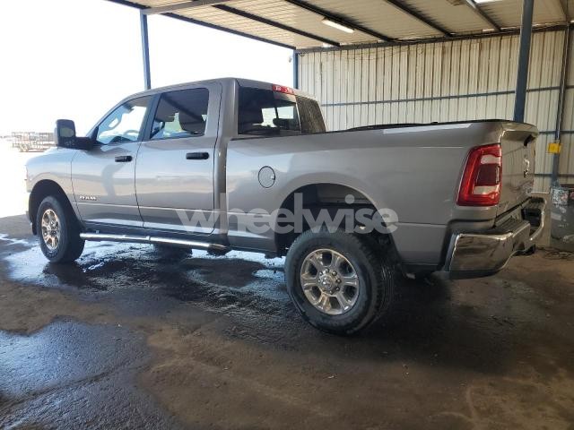 Photo 3 of 2024 RAM 2500 BIG HORN (VIN 3C6UR5DJ1RG381137)