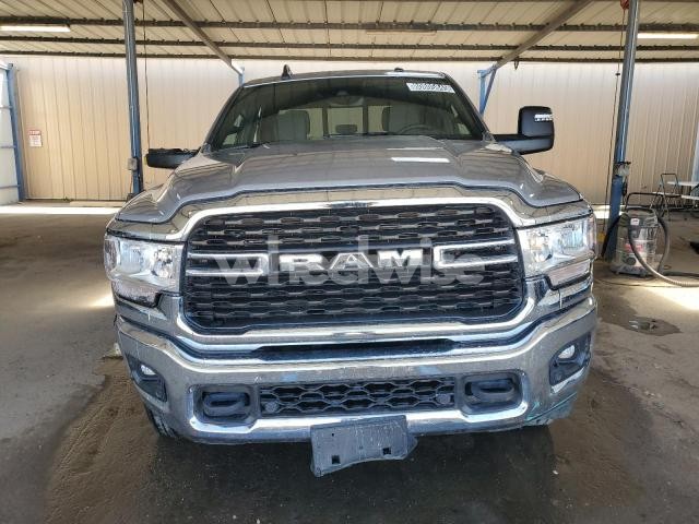 Photo 4 of 2024 RAM 2500 BIG HORN (VIN 3C6UR5DJ1RG381137)
