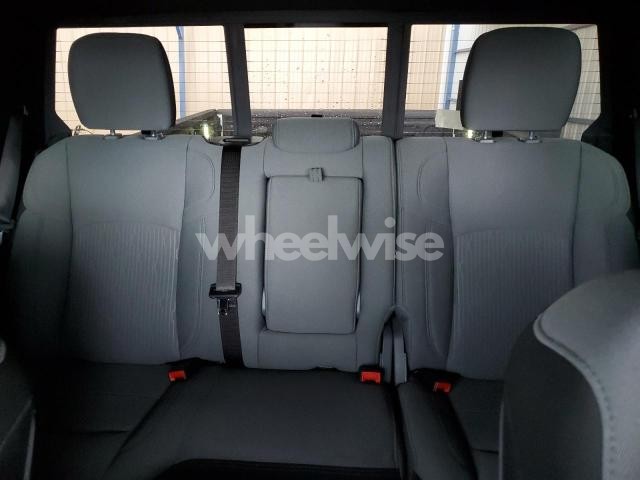 Photo 10 of 2024 RAM 2500 BIG HORN (VIN 3C6UR5DJ1RG386399)