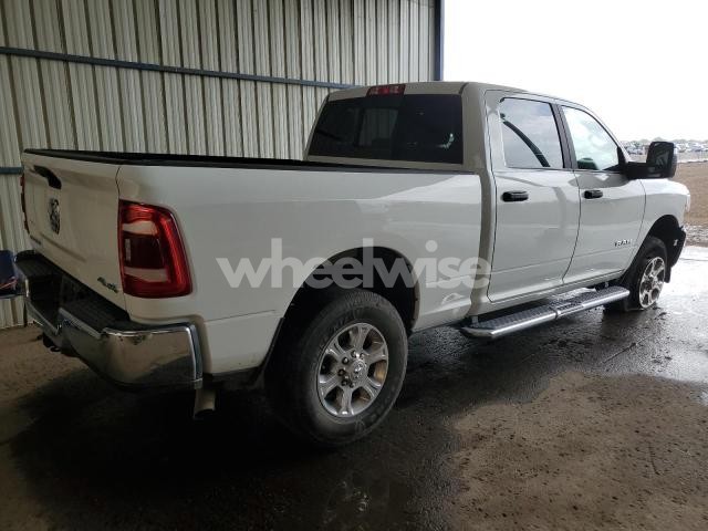 Photo 5 of 2024 RAM 2500 BIG HORN (VIN 3C6UR5DJ1RG386399)