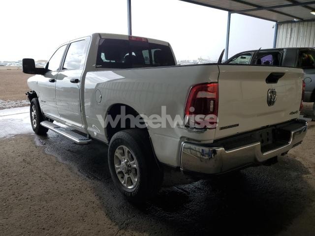 Photo 8 of 2024 RAM 2500 BIG HORN (VIN 3C6UR5DJ1RG386399)