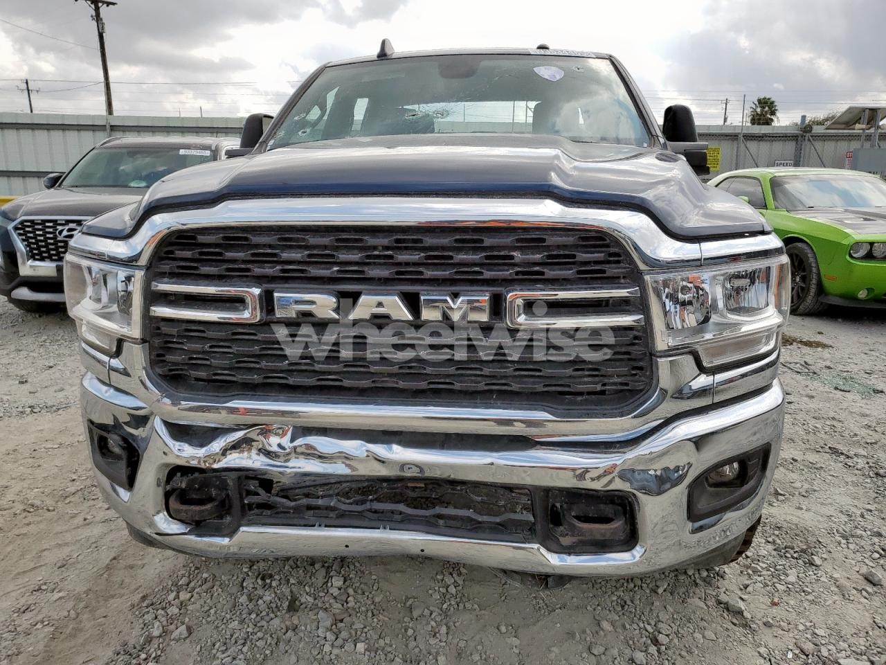 Photo 5 of 2024 RAM 2500 BIG HORN (VIN 3C6UR5DJ1RG413357)