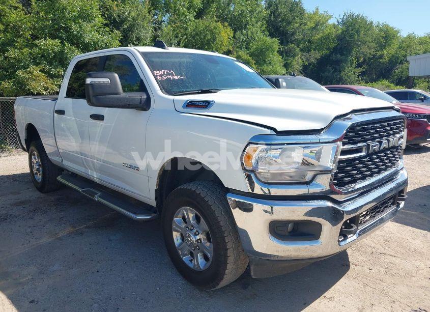 2024 Ram 2500 BIG HORN 4X4 6'4 BOX (VIN 3C6UR5DJ2RG303949) main photo