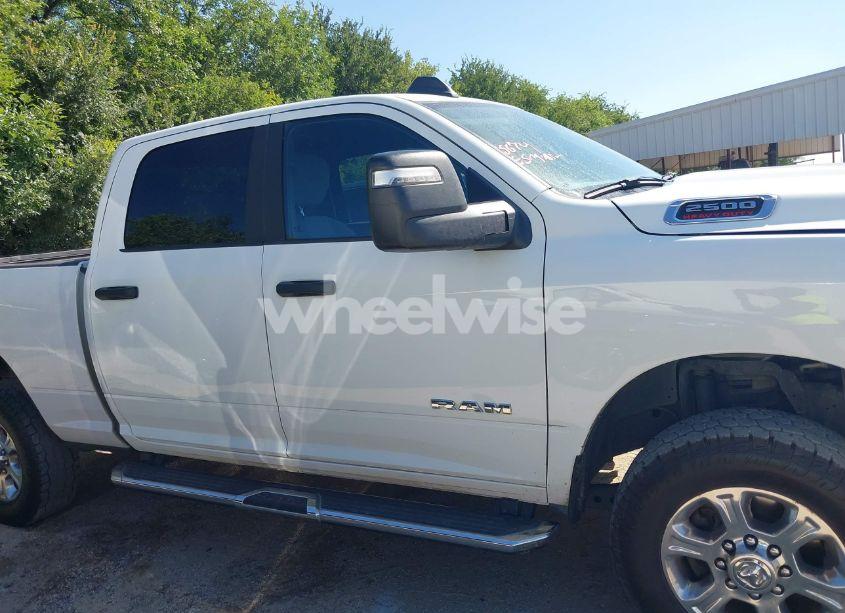 Photo 13 of 2024 Ram 2500 BIG HORN 4X4 6'4 BOX (VIN 3C6UR5DJ2RG303949)