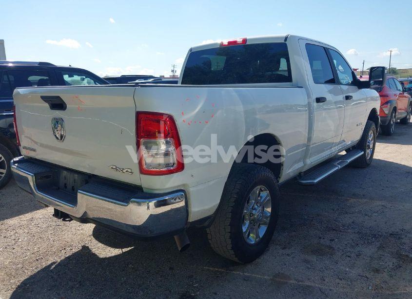 Photo 4 of 2024 Ram 2500 BIG HORN 4X4 6'4 BOX (VIN 3C6UR5DJ2RG303949)