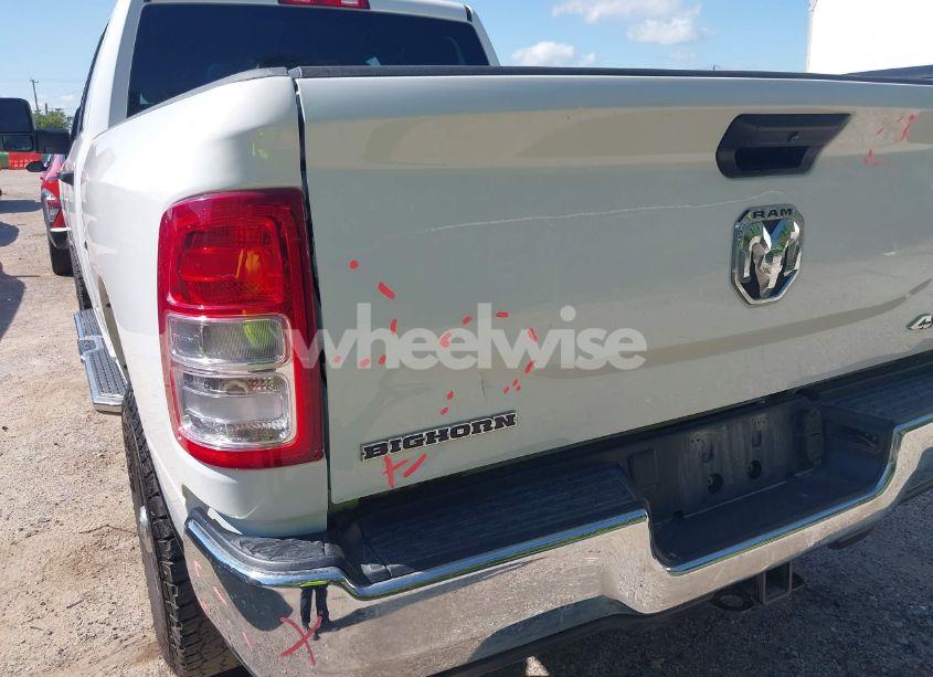 Photo 6 of 2024 Ram 2500 BIG HORN 4X4 6'4 BOX (VIN 3C6UR5DJ2RG303949)