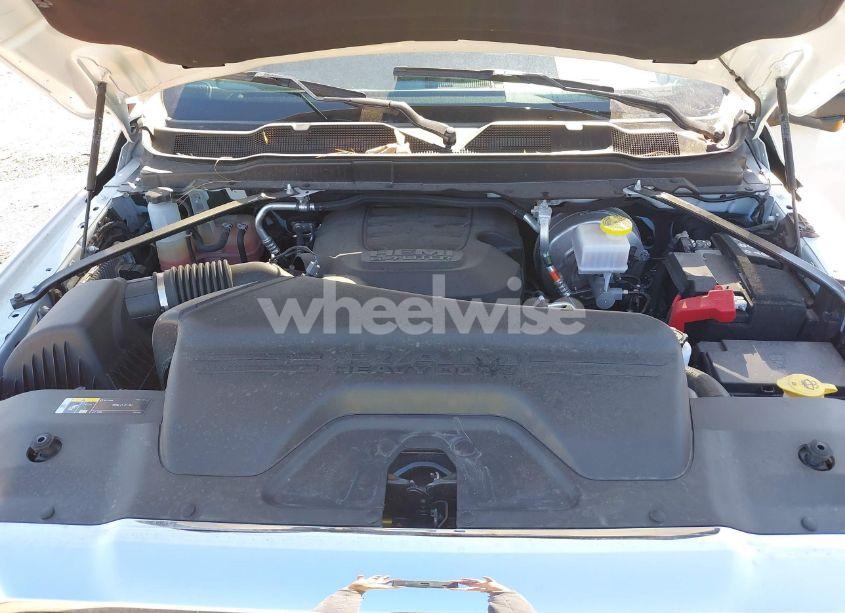 Photo 10 of 2024 Ram 2500 BIG HORN 4X4 6'4 BOX (VIN 3C6UR5DJ2RG311145)