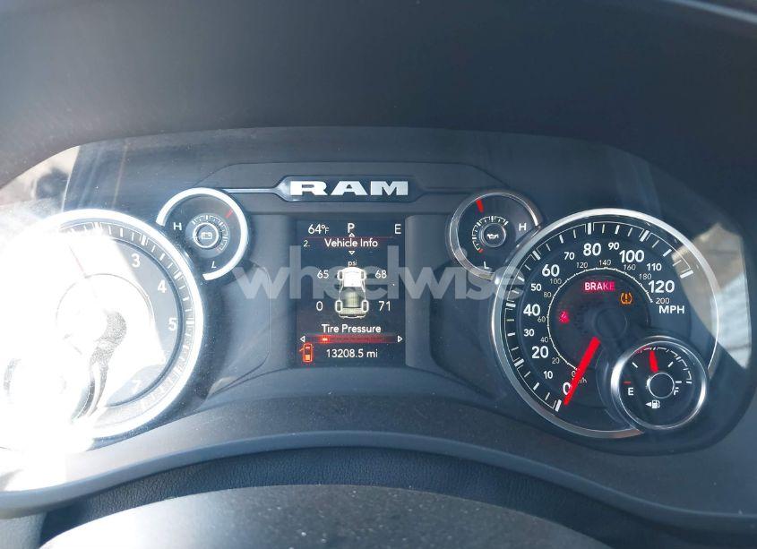 Photo 7 of 2024 Ram 2500 BIG HORN 4X4 6'4 BOX (VIN 3C6UR5DJ2RG311145)