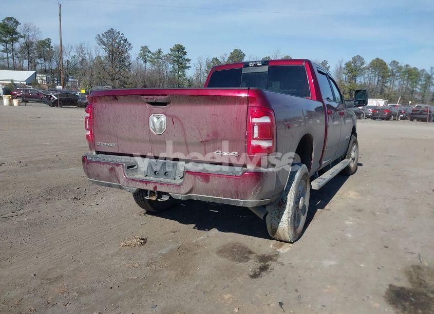 Photo 4 of 2024 Ram 2500 BIG HORN 4X4 6'4 BOX (VIN 3C6UR5DJ2RG335705)