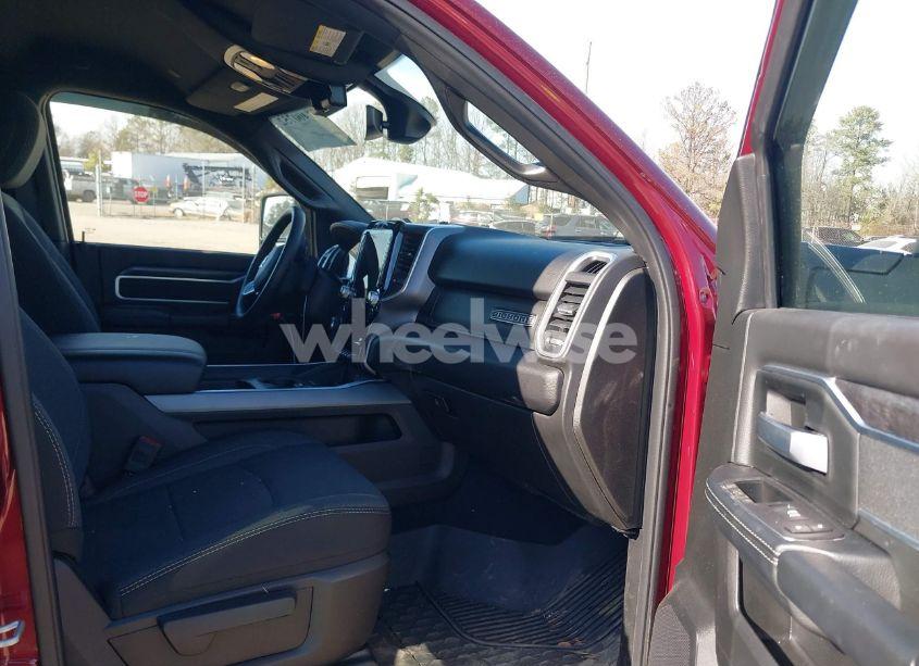 Photo 5 of 2024 Ram 2500 BIG HORN 4X4 6'4 BOX (VIN 3C6UR5DJ2RG335705)